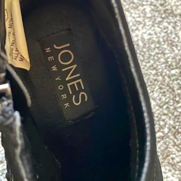 Size 6M Jones New York ankle Booties for Women - Picture 3 of 6